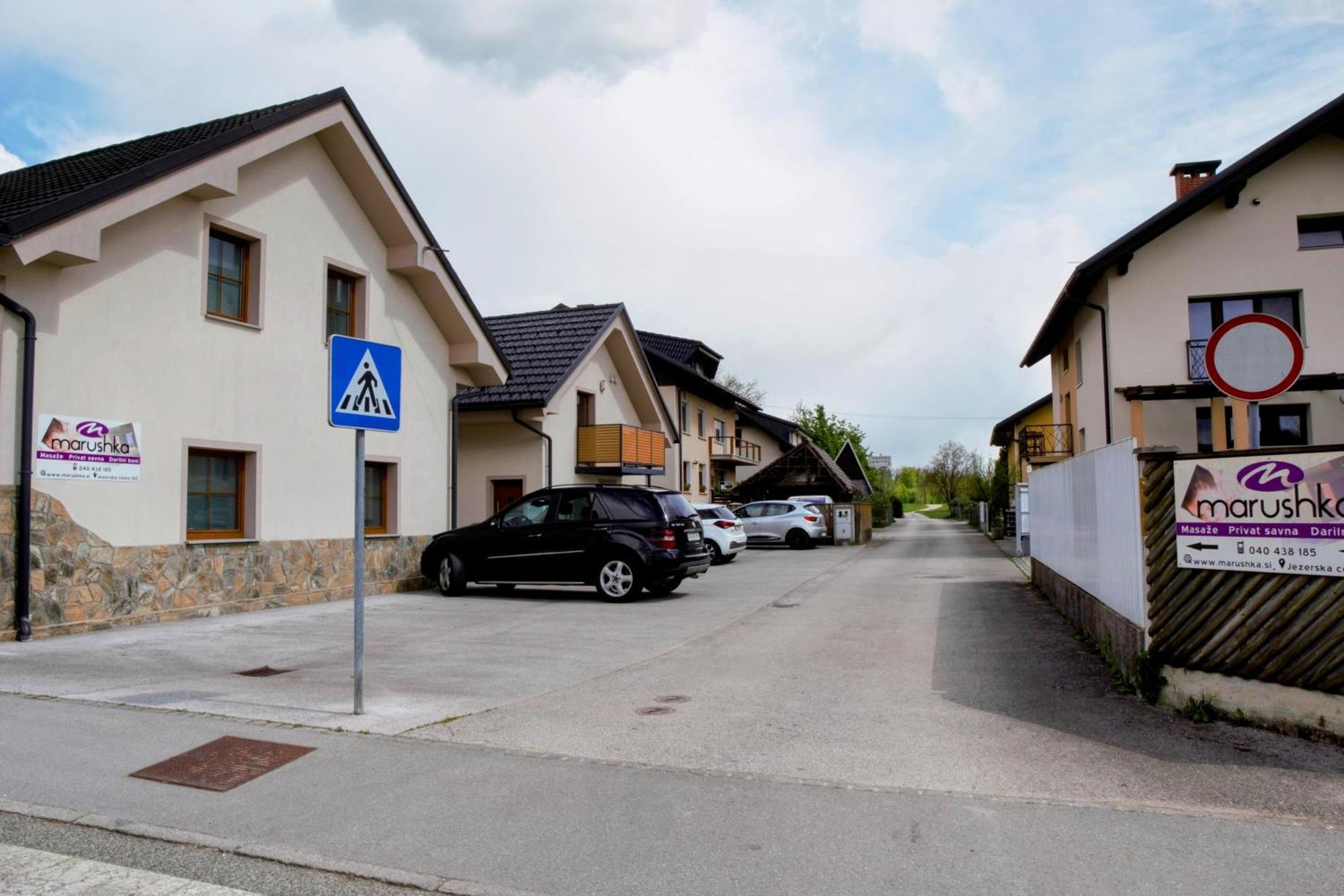 Domen'S Cozy Rentals Крань Экстерьер фото