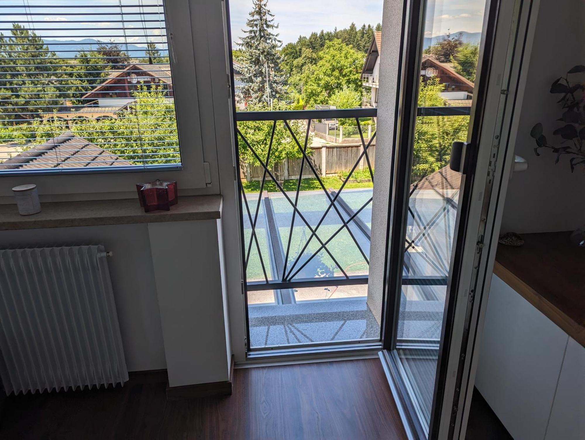 Domen'S Cozy Rentals Крань Экстерьер фото