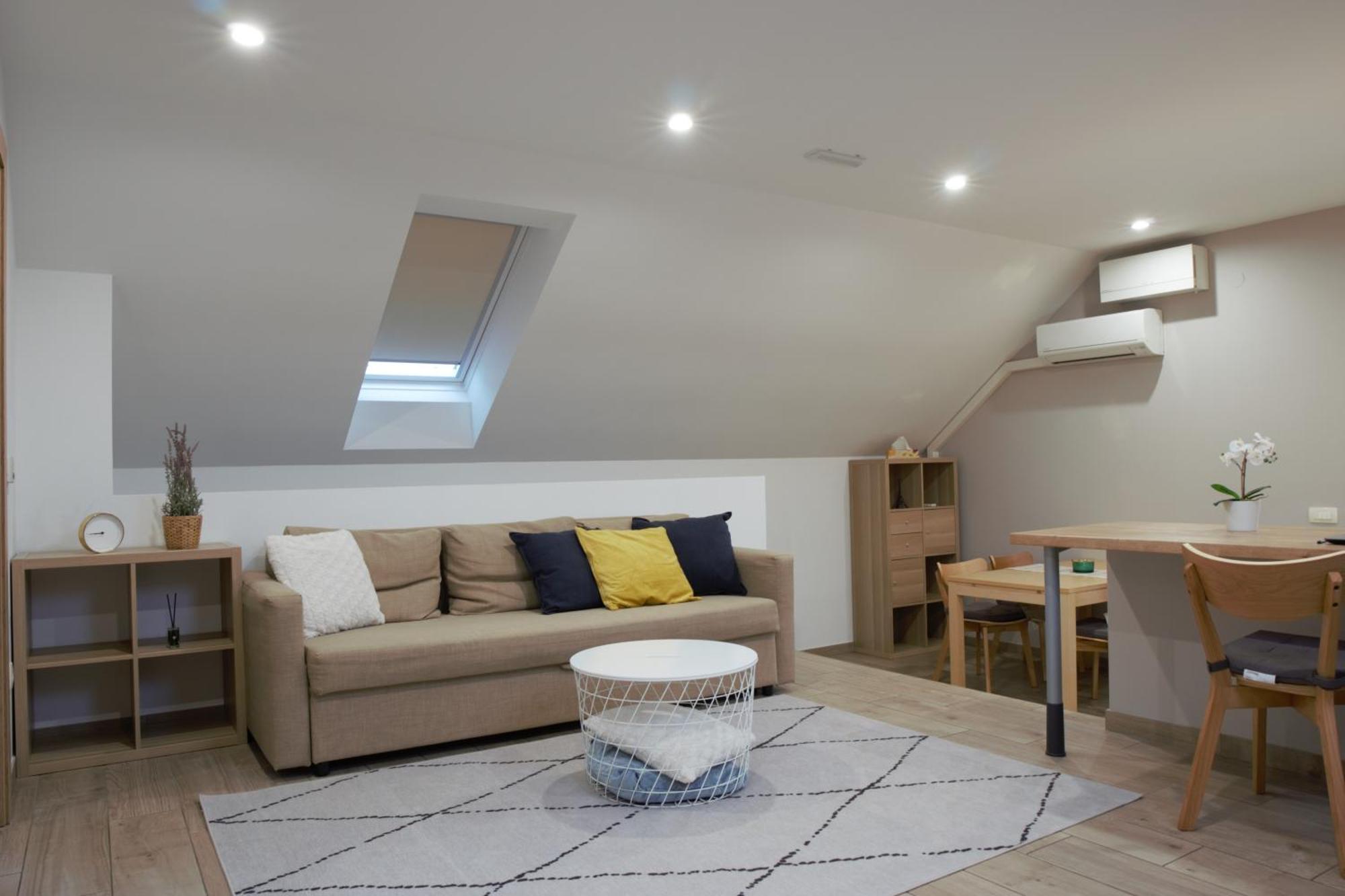 Domen'S Cozy Rentals Крань Экстерьер фото